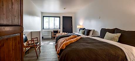 Quadruple Room with Bathroom