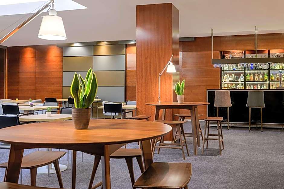 AC Hotel by Marriott Leon San Antonio