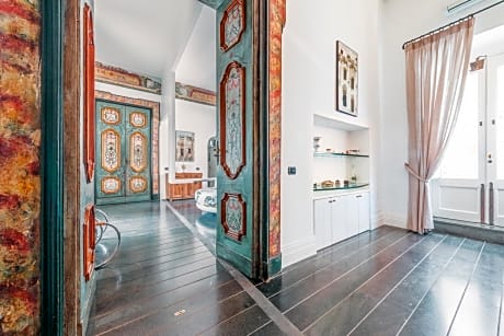 Suite with City View