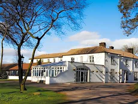 OYO Dryfesdale Hotel