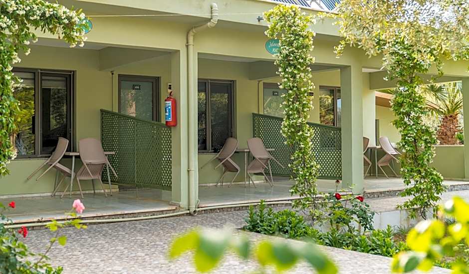 Kayalar Blue Beach Hotel