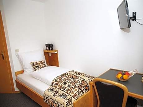 Standard Single Room with Shower