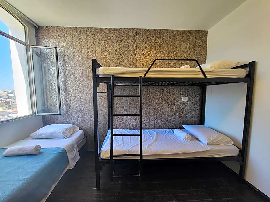 Haifa Hostel