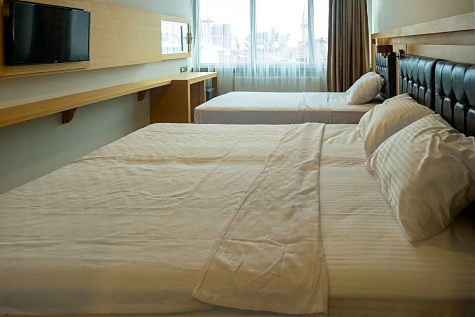 LOTUSPARK HOTEL