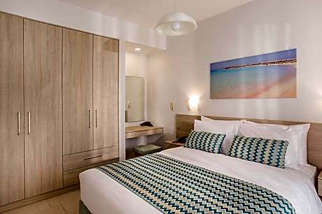 Apartment - Ground Floor with private pool