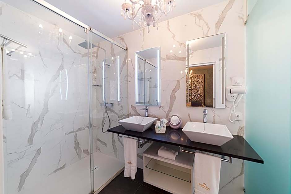 Rey Don Pedro Luxury Home