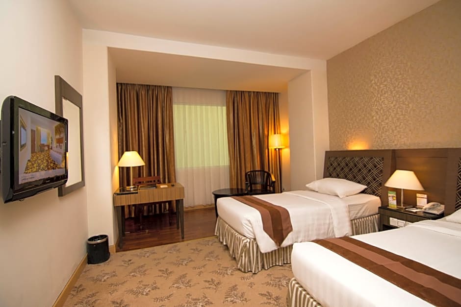 Rocky Plaza Hotel Padang