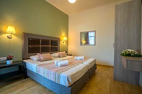 Triple Standard Room