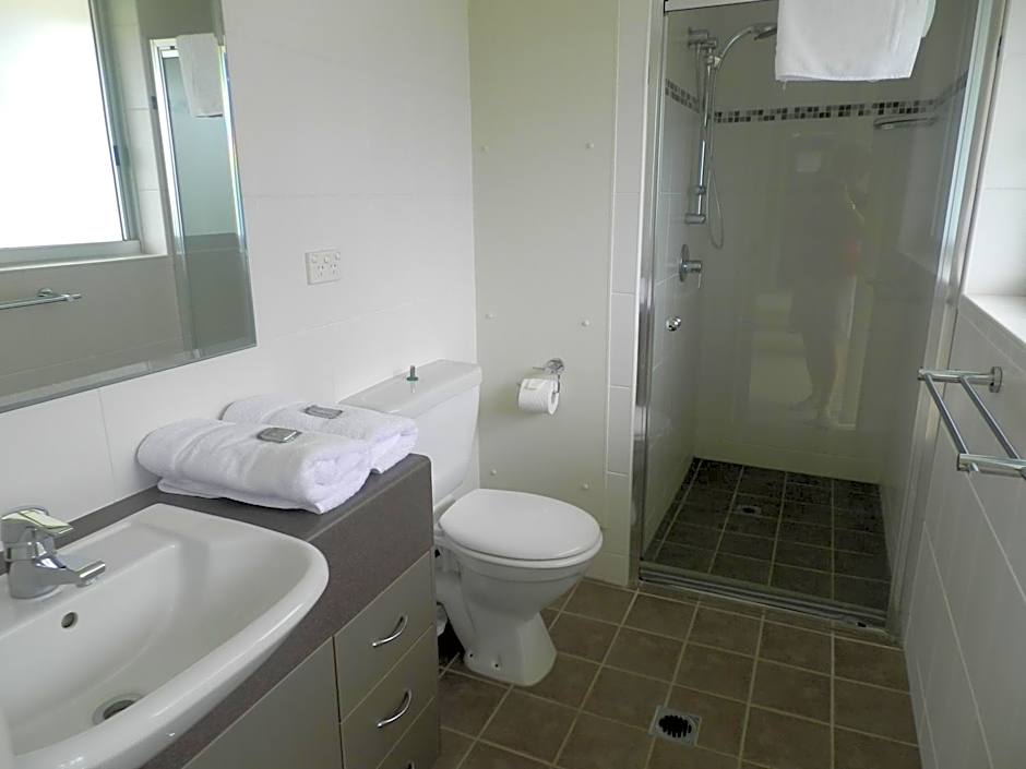 Surfers Beachside Holiday Apartments