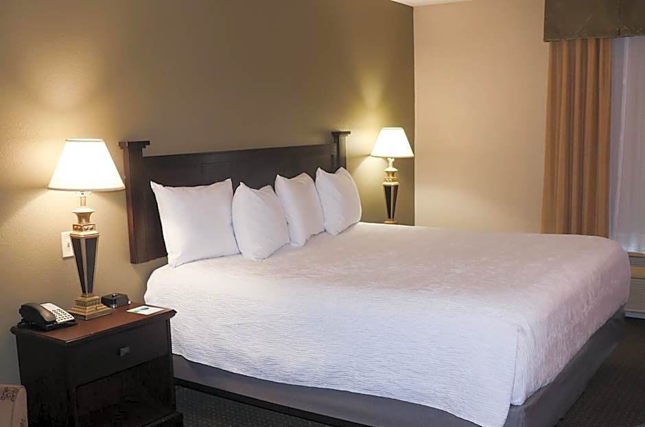 Wingate By Wyndham Peoria