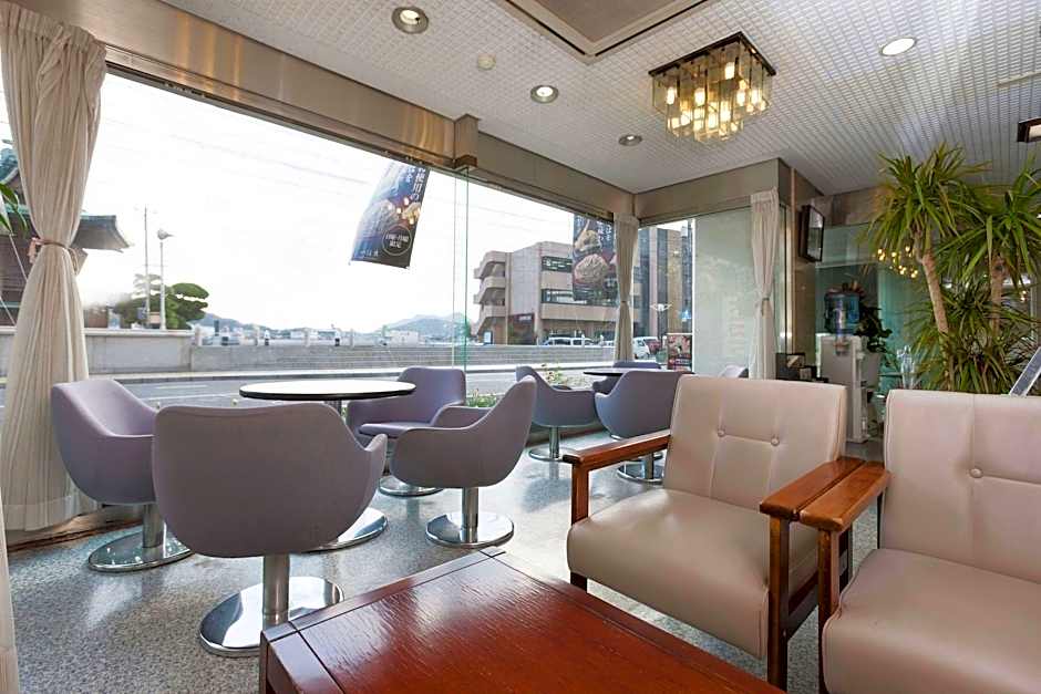 Onomichi Royal Hotel