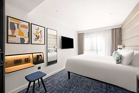 Standard Single Room - Windowless