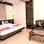 Hotel Orange Inn