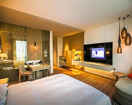 King Room - Club Access