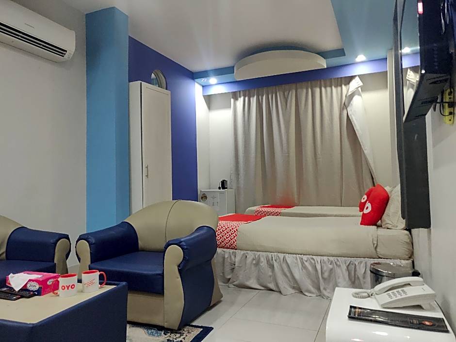 Palette Muscat Al Bayrahaa