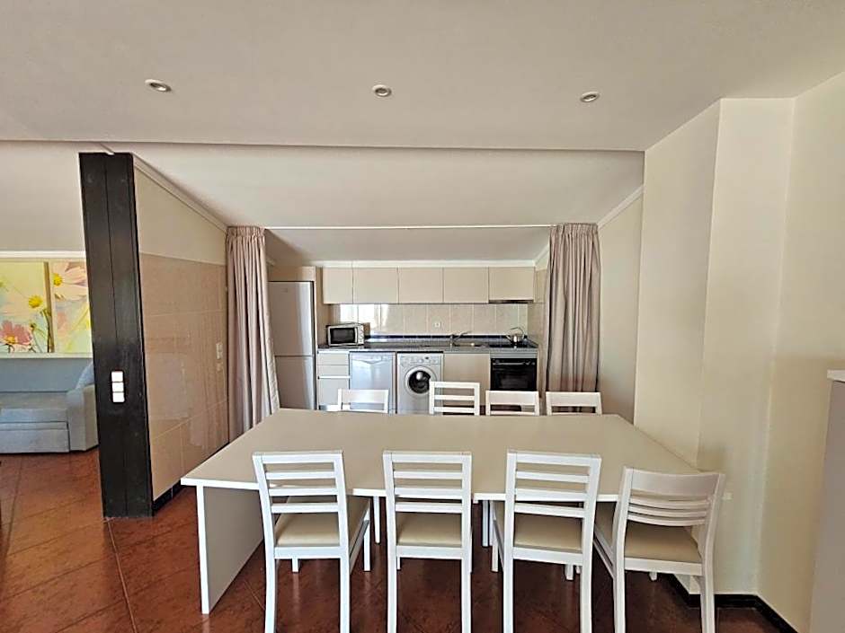 Photo 1 of 15 of Duplex Apartment