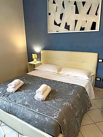 Studio (4 Adults)