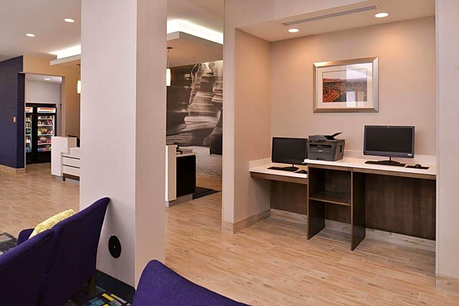 La Quinta Inn & Suites by Wyndham Page at Lake Powell