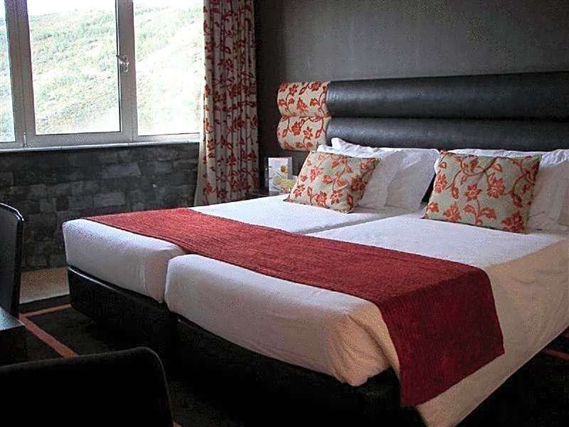 Luna Hotel dos Carqueijais - Serra da Estrela