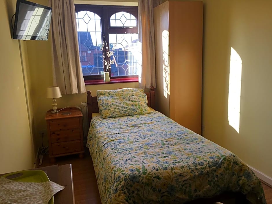 The Cedars House B&B