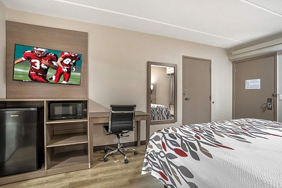 Red Roof Inn Greenville