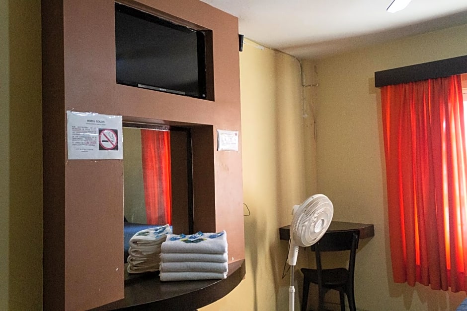 OYO Hotel Colon