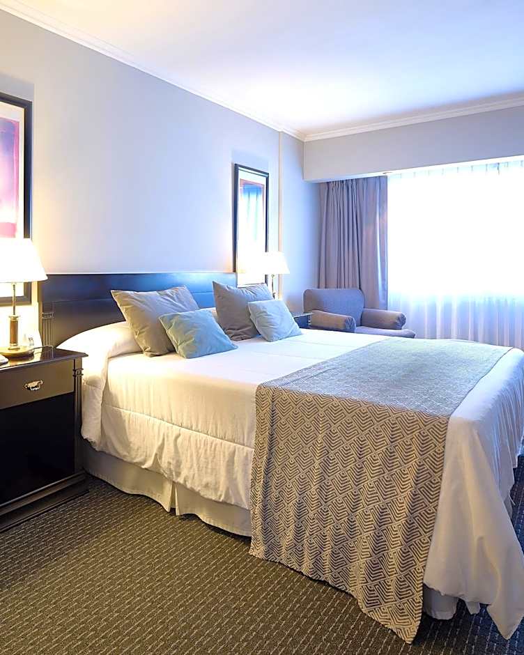 Plaza Real Suites Hotel