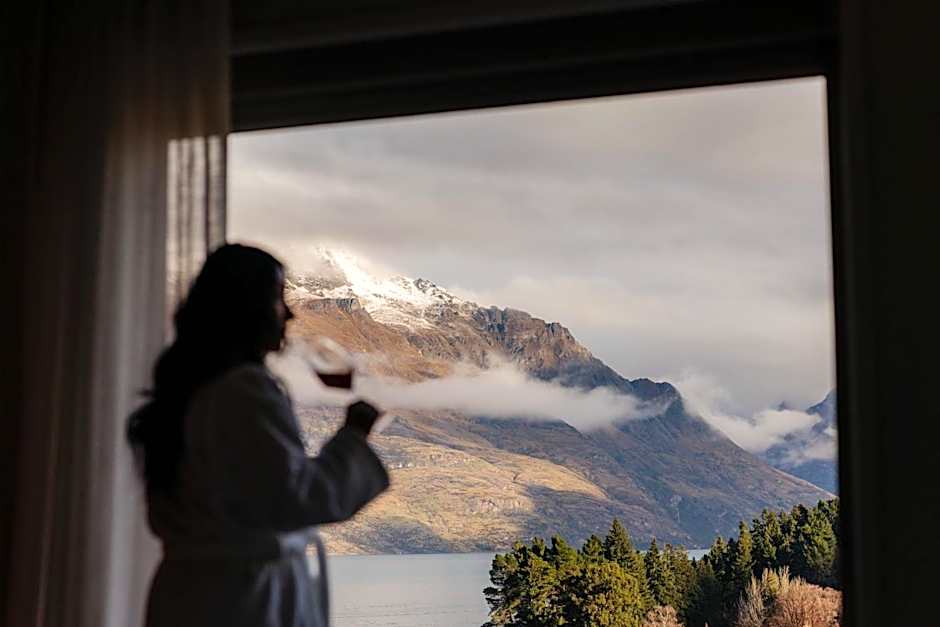 voco Queenstown By IHG