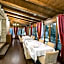Country Club Hotel & Suites