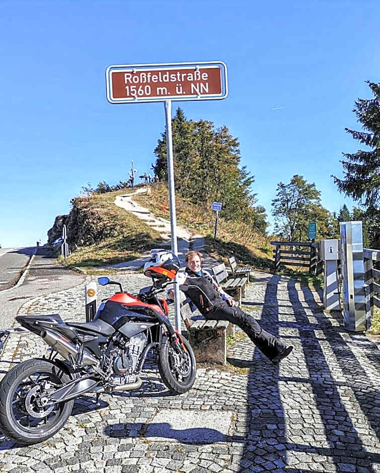 Hotel-Restaurant Bike&Snow Lederer