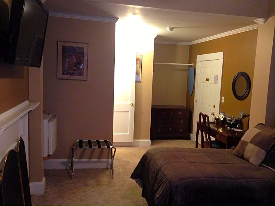 Photo 1 of 6 of Deluxe 2 Beds