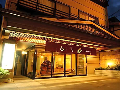 Ryokan Hakura