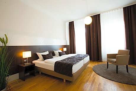 Superior Apartment - Annex/ Bahnhofstr. 70