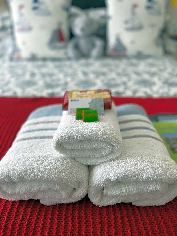 James Clow Bed & Breakfast & Apartments