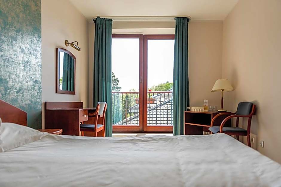 4 Pory Roku Resort Sauna & Spa