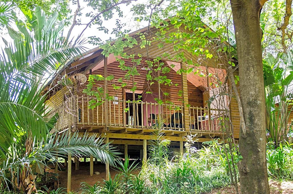 Hippo Waterfront Lodge