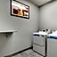 Quality Inn & Suites Lincoln North