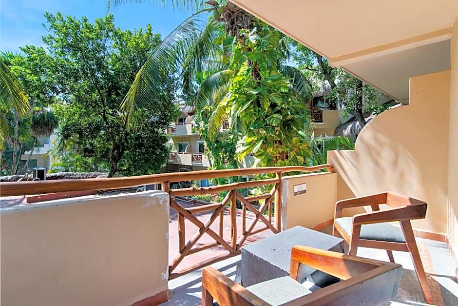 Hotel Riviera Del Sol