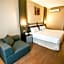 Kk Times Square Hotel