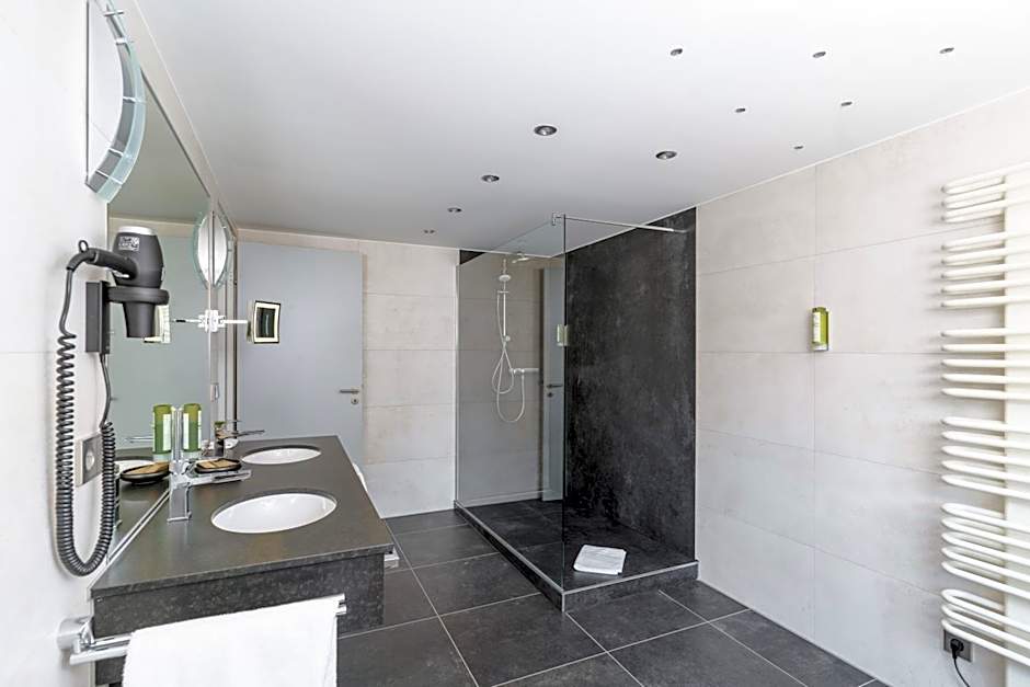 Hotel Forsthaus Grüna Betreibergesellschaft mbH