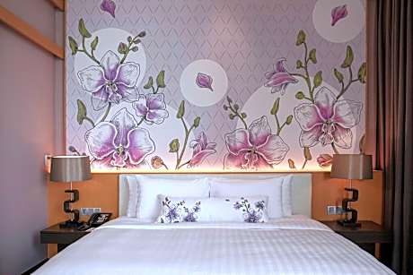 Butterfly Pea Grand Royal Duplex Suite - Two Bedroom