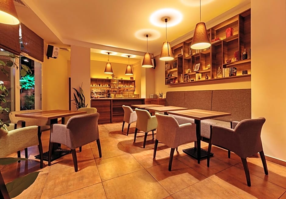 Хотел МИКАДО - онлайн self check-in