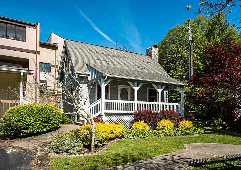 Boxwood Lodge Blowing Rock near Boone-University