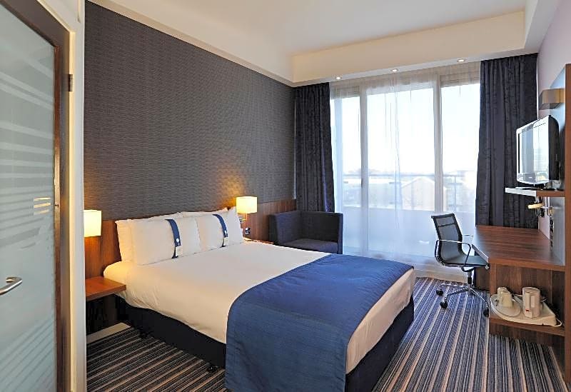 Holiday Inn Express Crewe