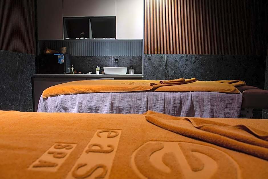 Grands Suites Hotel Residences and Spa
