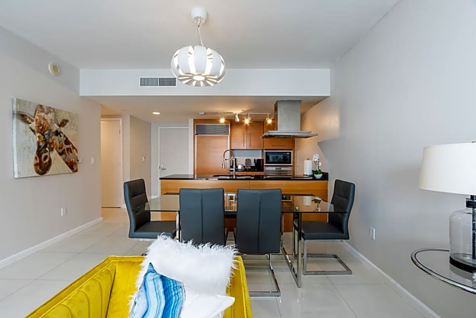 Limited time Deal 1BR 1BATH Located at ICON Brickell