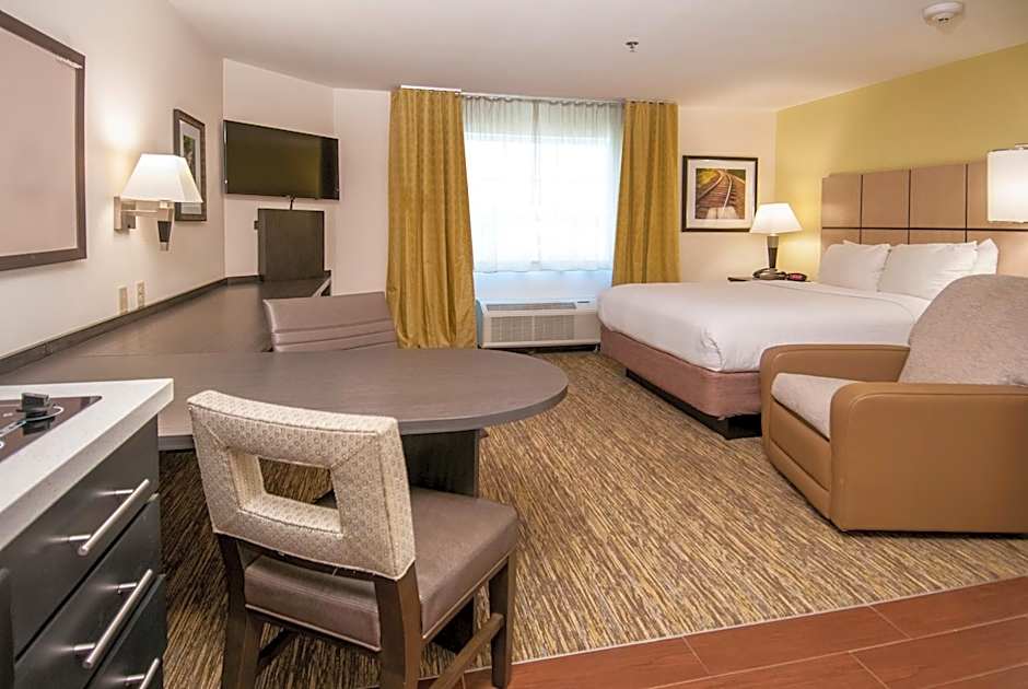 Candlewood Suites Baton Rouge - College Drive By IHG