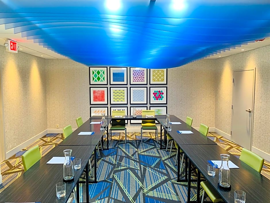 Holiday Inn Express Tallahassee, an IHG Hotel