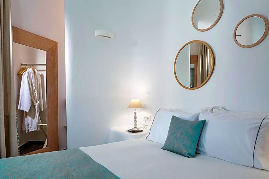 Colours of Mykonos Luxury Residences & Suites