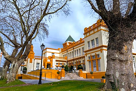 Hotel Arcea Palacio de las Nieves